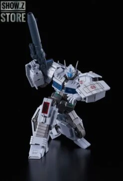 Flame Toys Furai Model Ultra Magnus Model Kit IDW Version -Cheap Toy Store 0871395d83