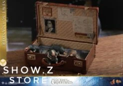 [Pre-Order] Hot Toys HT 1/6 Newt Scamander MMS512 Fantastic Beasts: The Crimes Of Grindelwald -Cheap Toy Store 1a0aa21c3e