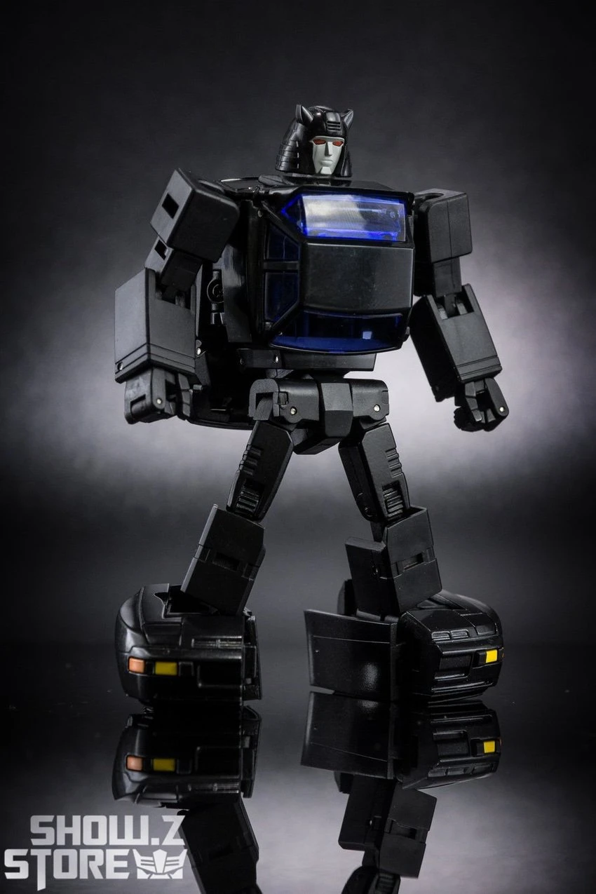 XTransbots MM-10C Toro Cliffjumper Clone Version 5 XTransbots MM-10C Toro Cliffjumper Clone Version - Image 3