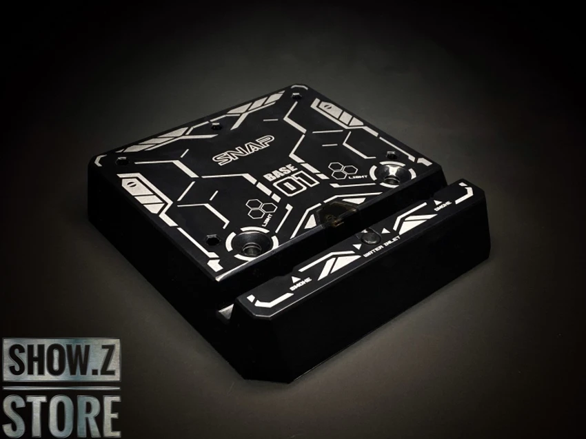 SNAP Remote Smoke Display Stand W/ LED Gold Version 12 SNAP Remote Smoke Display Stand W/ LED Gold Version - Image 10