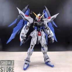Metal Club 1/100 ZGMF-X42S Destiny Gundam W/ ZGMF-X10A Freedom Gundam Color Scheme