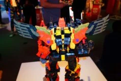 Hasbro POTP Titan Class Predaking Feral Rex Set Of 5 Figures -Cheap Toy Store abad167657