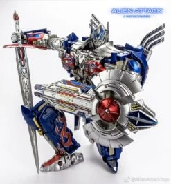 AlienAttack Toys AAT A-01CC Optimus Prime -Cheap Toy Store b8564a05d6