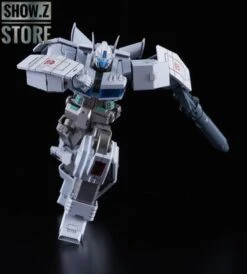 Flame Toys Furai Model Ultra Magnus Model Kit IDW Version -Cheap Toy Store dbd32b13c5